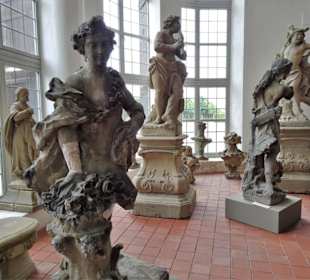 Im „Ferdinand-Tietz-Museum“ von Schloss Seehof
