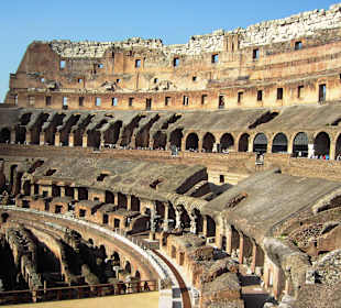 Colosseum (69-96 n. Chr)