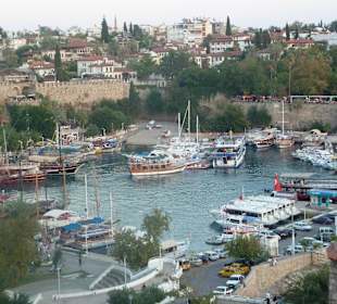 Blick auf den Hafen Antalya