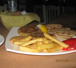 Auch vegetarisches Bifteki