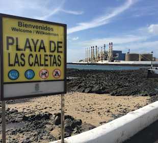 Der 300 m entfernte Strand