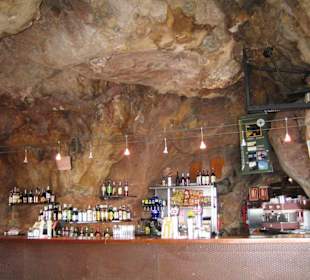 Bar in der Höhlendisco