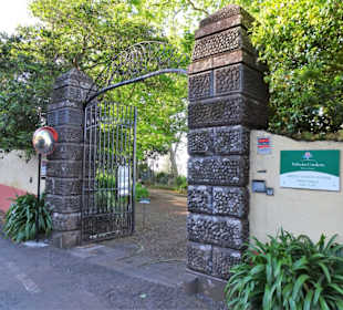 Zugang zu Blandy´s Garden