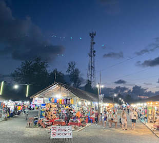 Stadtrundgang Pakweep Beach