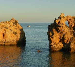 Praia de Arrifes – fast eine Märchenkulisse