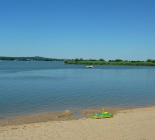 Sandstrand am Altmühlsee (flachabfallend)