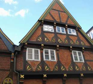 Restaurant Knechthausen - unterschiedl. Giebel