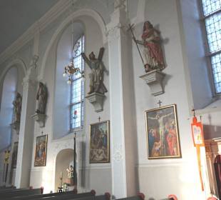 Heilige und Kreuzweg