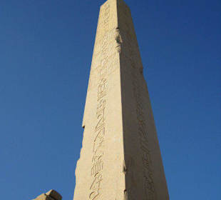 Obelisk im Karnak Tempel