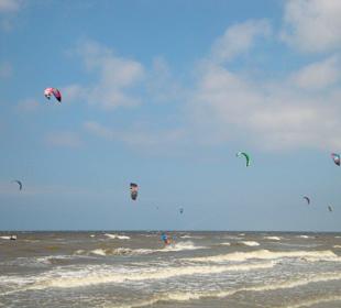 Kitesurfer