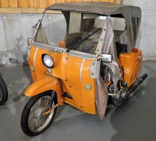 In der Fahrzeugausstellung des Museums
