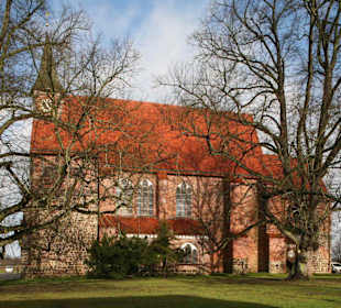 Pfarrkirche von Süden