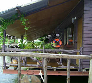 Das Hausboot am River Kwai