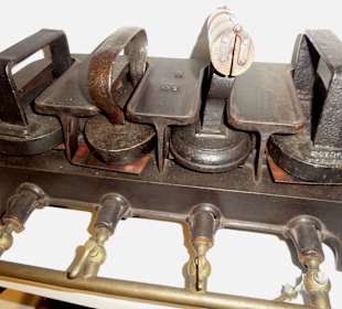 Bügeleisensammlung im Handwerksmuseum