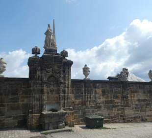 Bamberg Bergstadt: Die Trautmannsmauer am Domplatz