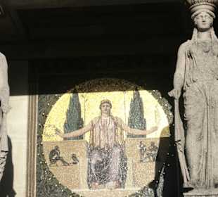 Mosaik am Friedensengel