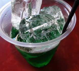 Der berühmte grüne Rum