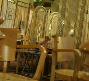 Beim Abendessen im Blue Nil in Berlin