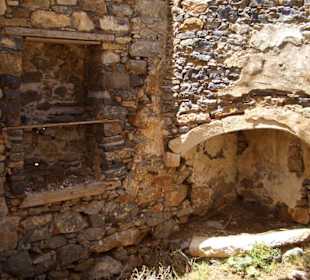 Ruinen alter Häuser