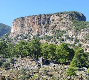 Wanderung zu lykischen Grabstätten