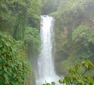 La Paz Waterfall Gardens