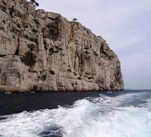 Impressionen von der Bootsfahrt durch die Calanque