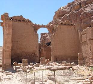 Spacer po Mieście Wykutym w Skale - Petra