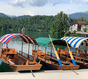 Pletna Boote