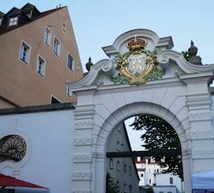 Wunderschöner Eingang am Bismarckplatz