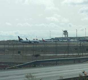 Mit Bus 5 min entfernt