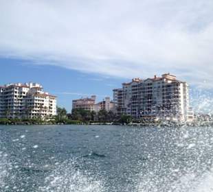 Speedboat Ride