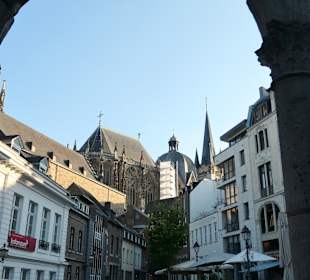 Aachen: Der Römische Portikus auf dem Hof