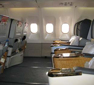 Emirates Airlines, First-Class