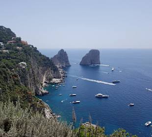 Die Felsen vor Capri