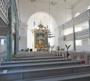 Im Langschiff der Markgrafenkirche