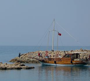 Side-Hafenausfahrt-2012