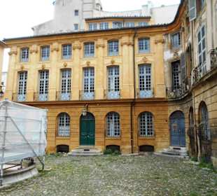 Place d'Albertas