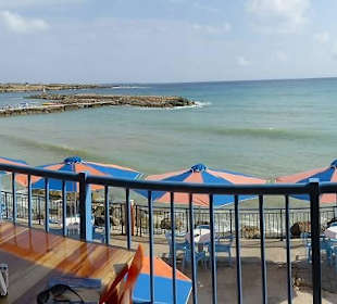 Arapis Coral Bay Restaurant und strand 