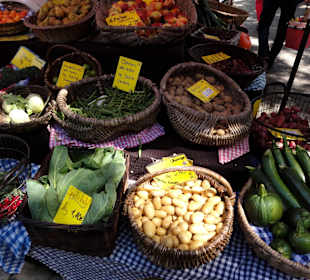 Rundgang über den Wochenmarkt Findorff