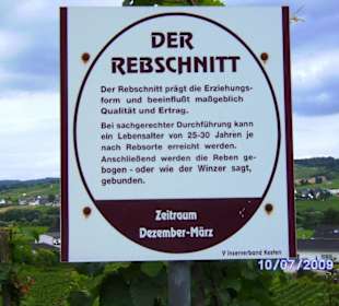 Weinlehrpfad