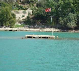 Versunkene Orte im Stausee Green Canyon 