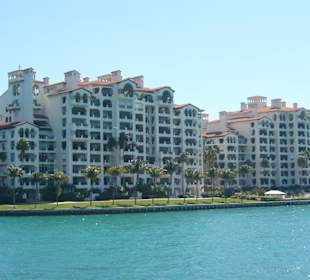 Island Queen Cruises