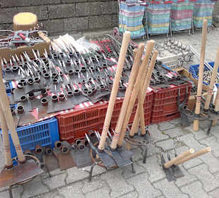 Montag fährt ein Hotelbus