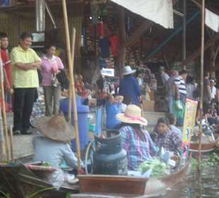 Floating Market