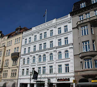 Hotels und Geschäftshäuser in den Promenaden