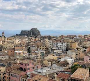 Alte Festung, im Vordergrund Korfu Altstadt