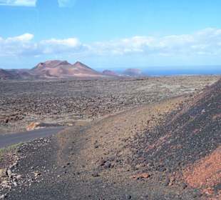 Rundfahrt durch die Mondlandschaft