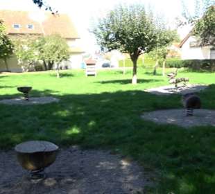 Schaukelweg an der Donau