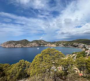 Bucht von Cala Fornells