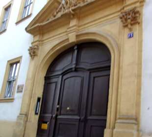 Stein-Fresken Eingang